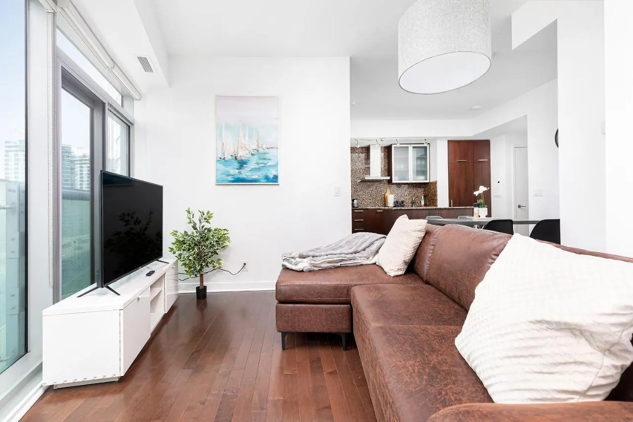 Downtown Toronto Condo Mins From Scotiabank Arena, Tiff, Cn Tower, Union, Mtcc 0*,  Canada