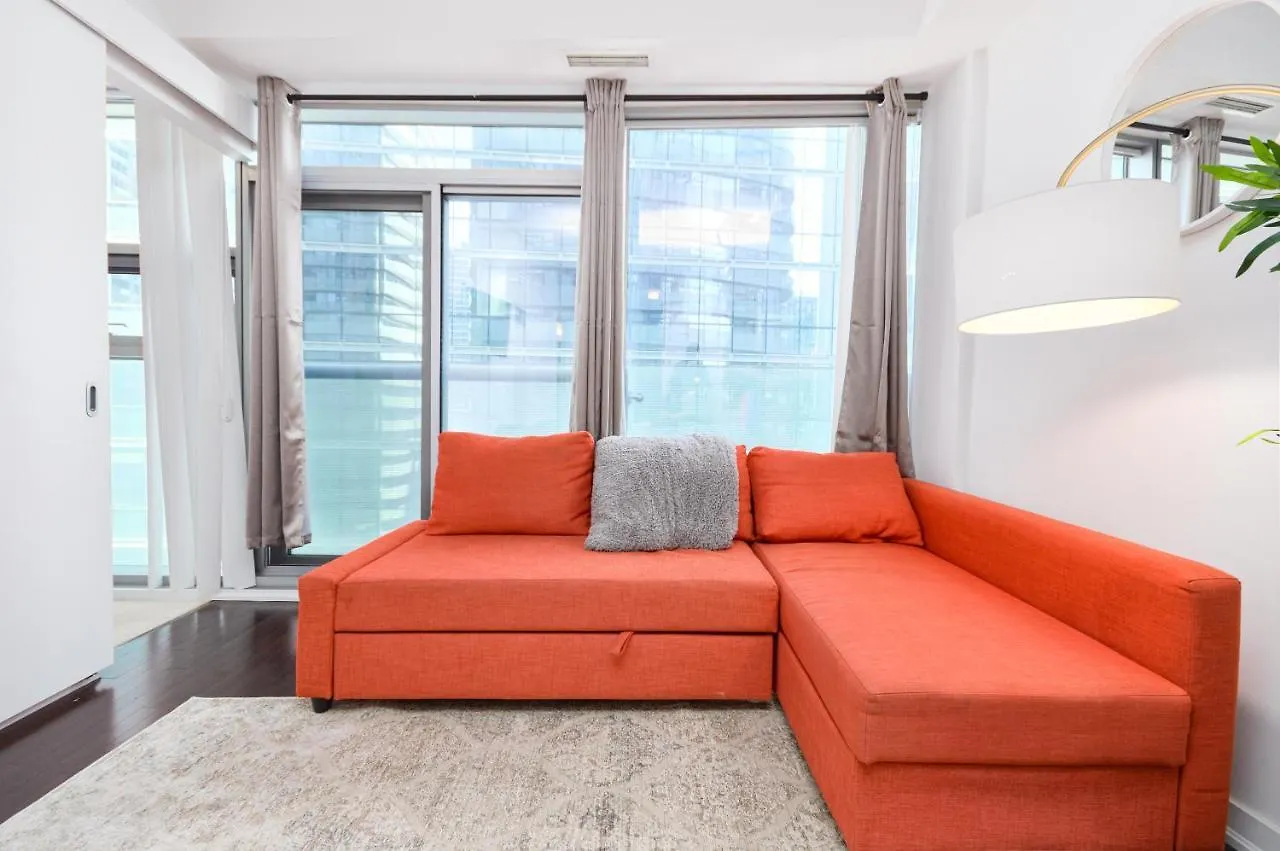 Apartment Downtown Toronto Condo Mins From Scotiabank Arena, Tiff, Cn Tower, Union, Mtcc