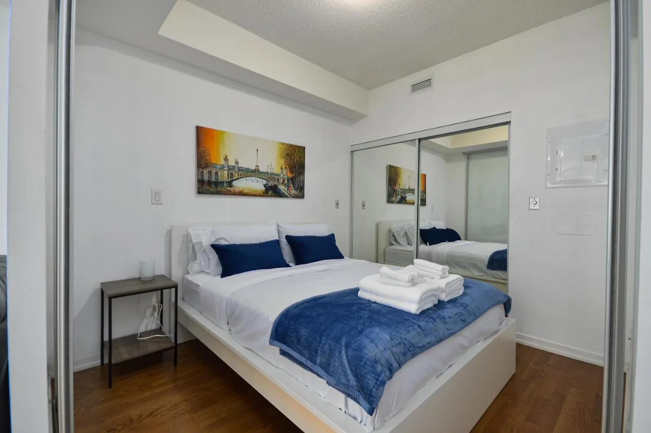Apartment Downtown Toronto Condo Mins From Scotiabank Arena, Tiff, Cn Tower, Union, Mtcc