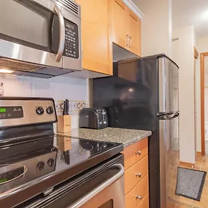 https://the-aspens-by-peak-to-green-accommodations.hotels-of-whistler.com